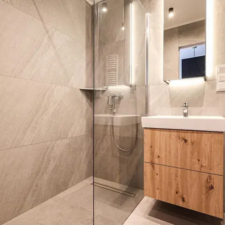 Апартаменты Stylowe Shellter By 2homerent *