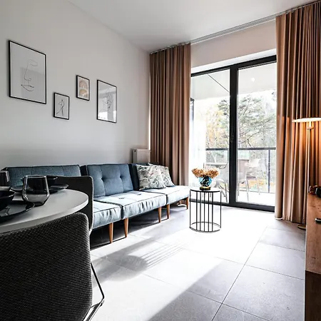 Przy Plaży W Rogowie, Między Morzem Bałtyckim A Jeziorem Resko, Otoczone Lasem I Ciszą - 2homerent Rogowo (Gryfice)