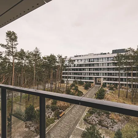 Przy Plaży W Rogowie, Między Morzem Bałtyckim A Jeziorem Resko, Otoczone Lasem I Ciszą - 2homerent