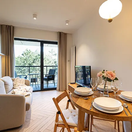 Przy Plazy W Rogowie, Miedzy Morzem Baltyckim A Jeziorem Resko, Otoczone Lasem I Cisza - 2homerent Apartment