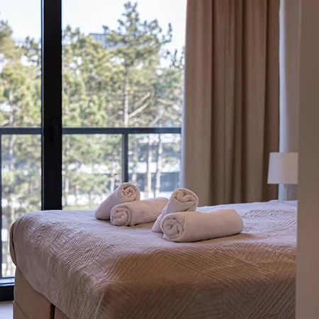 Przy Plazy W Rogowie, Miedzy Morzem Baltyckim A Jeziorem Resko, Otoczone Lasem I Cisza - 2homerent Apartment Rogowo (Gryfice)
