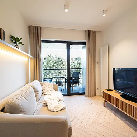 Apartment Przy Plazy W Rogowie, Miedzy Morzem Baltyckim A Jeziorem Resko, Otoczone Lasem I Cisza - 2homerent