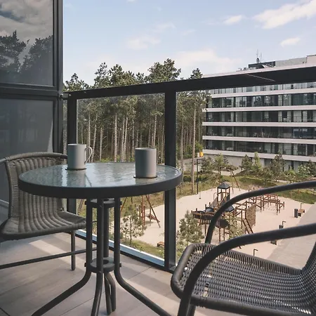 Przy Plazy W Rogowie, Miedzy Morzem Baltyckim A Jeziorem Resko, Otoczone Lasem I Cisza - 2homerent