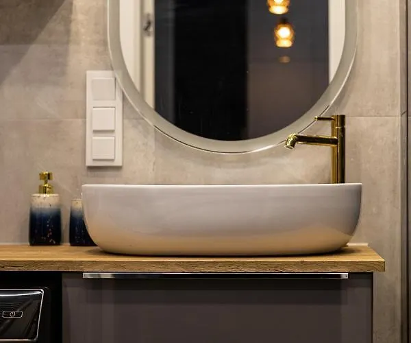 Przy Plazy W Rogowie, Miedzy Morzem Baltyckim A Jeziorem Resko, Otoczone Lasem I Cisza - 2homerent شقة *