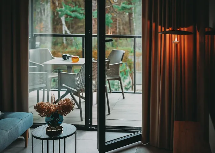 Przy Plazy W Rogowie, Miedzy Morzem Baltyckim A Jeziorem Resko, Otoczone Lasem I Cisza - 2homerent شقة روغوفو