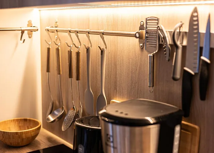 Przy Plazy W Rogowie, Miedzy Morzem Baltyckim A Jeziorem Resko, Otoczone Lasem I Cisza - 2homerent