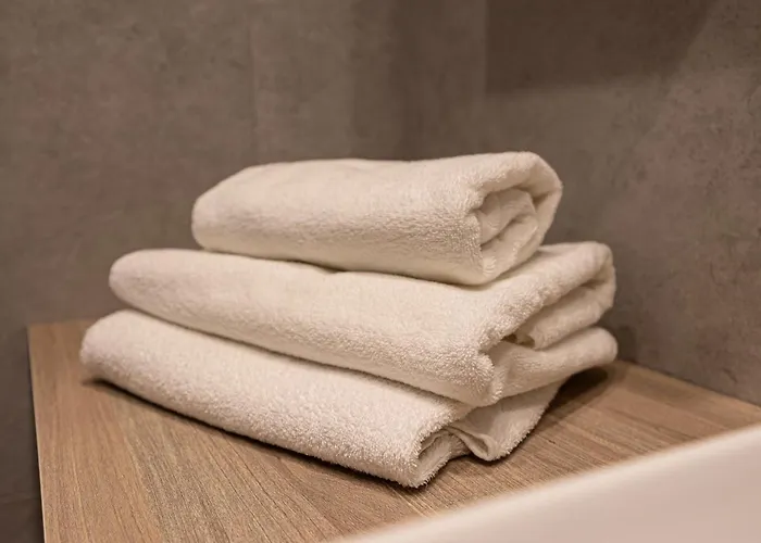 Przy Plazy W Rogowie, Miedzy Morzem Baltyckim A Jeziorem Resko, Otoczone Lasem I Cisza - 2homerent شقة *