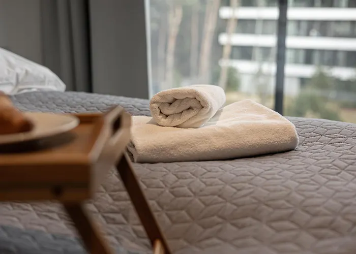 Przy Plazy W Rogowie, Miedzy Morzem Baltyckim A Jeziorem Resko, Otoczone Lasem I Cisza - 2homerent *