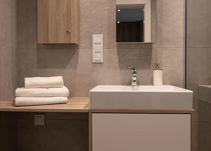 شقة Przy Plazy W Rogowie, Miedzy Morzem Baltyckim A Jeziorem Resko, Otoczone Lasem I Cisza - 2homerent *