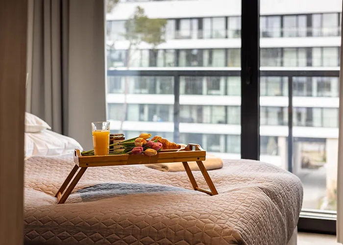 Przy Plazy W Rogowie, Miedzy Morzem Baltyckim A Jeziorem Resko, Otoczone Lasem I Cisza - 2homerent