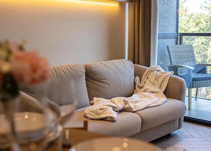 Przy Plazy W Rogowie, Miedzy Morzem Baltyckim A Jeziorem Resko, Otoczone Lasem I Cisza - 2homerent * روغوفو